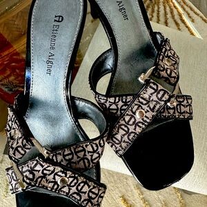 Etienne Aigner black slides 6.5 shoe sandal